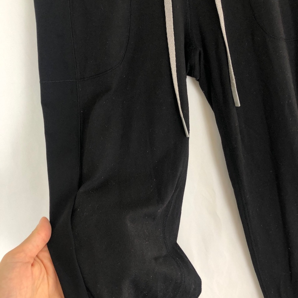 Lululemon Throwback Base Runner High Rise‎ Jogger Black Size 2 - Picture 4 of 8
